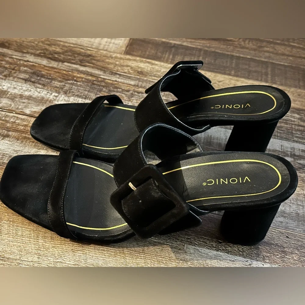 VIONIC 11 Like New Vionic Women's Brookell Heeled Slip On Sandal Black Velvet - Picture 5 of 6